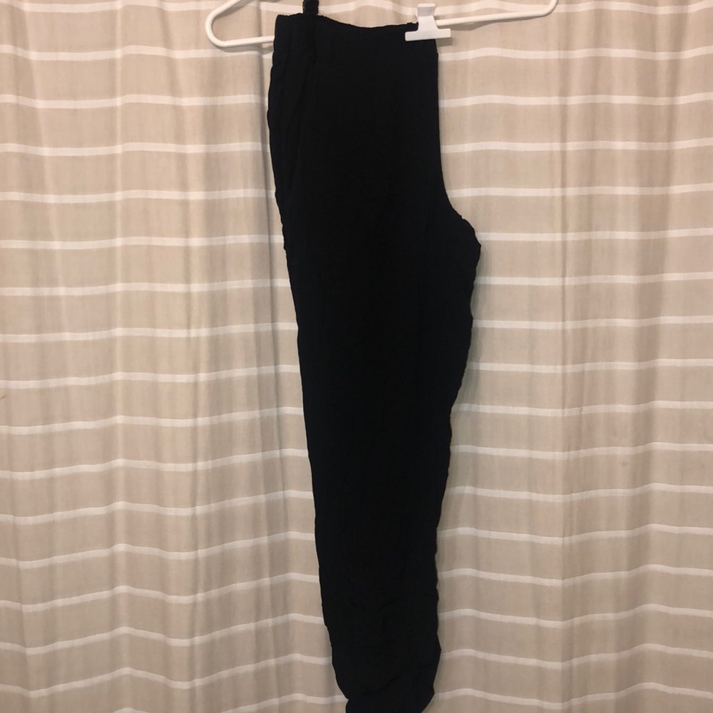 Ruffled bottom joggers